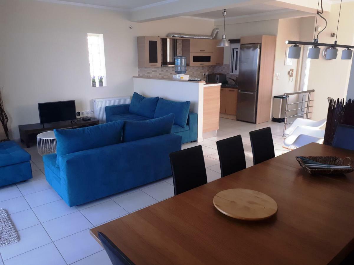Vrachati Sea Front House Kato Assos ภายนอก รูปภาพ
